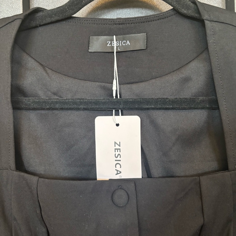 NWT Zesica Black Fitted Square Neck Blazer - size L - Picture 2 of 6